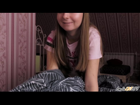 ❤️ Blondie анын BFF анын терең соруп жана анын оозуна сперма алат ❤️❌ Секс видео ky.porn-mate.ru ❌️